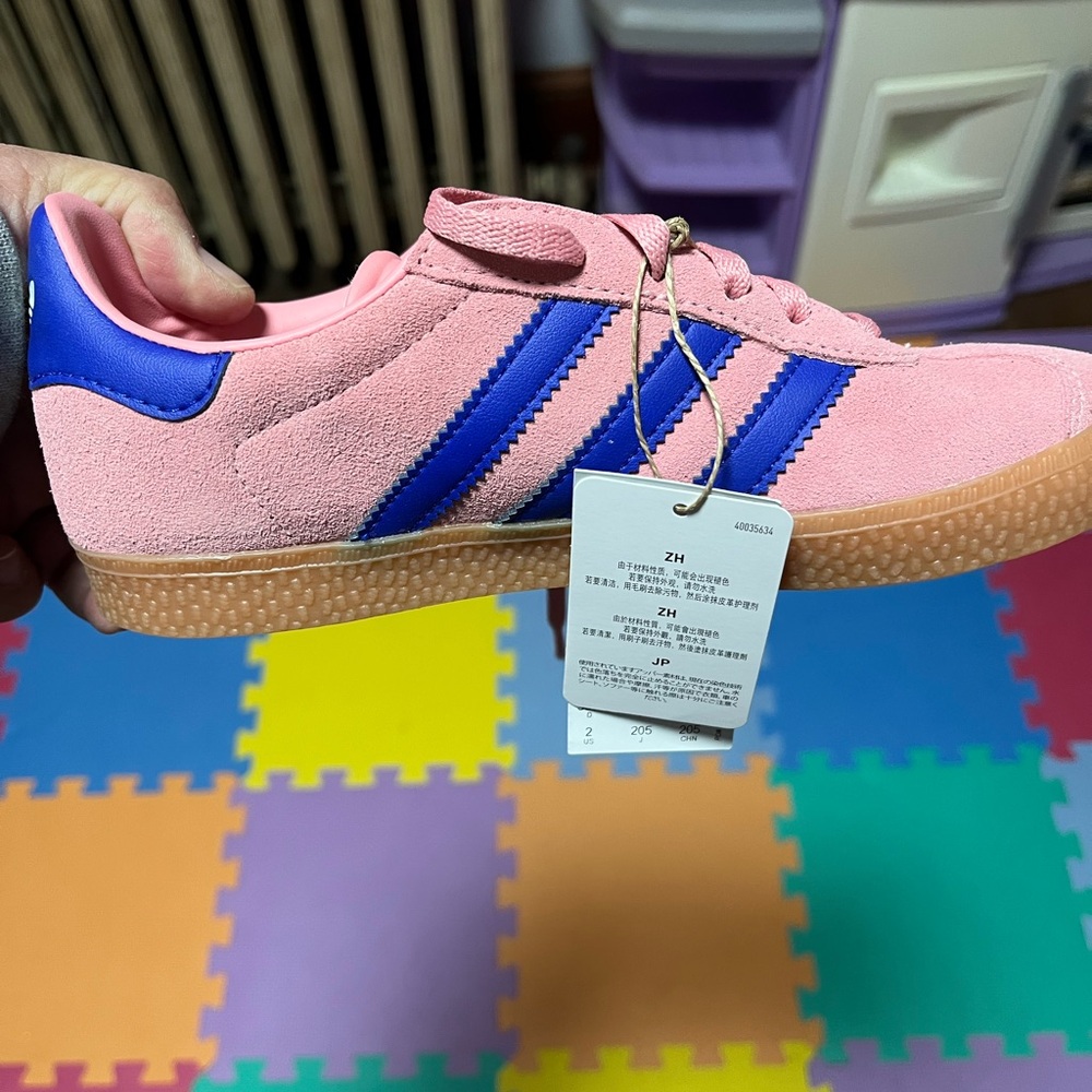 BRAND NEW - NEVER WORN: Adidas Kids Pink and Blue Sneakers
